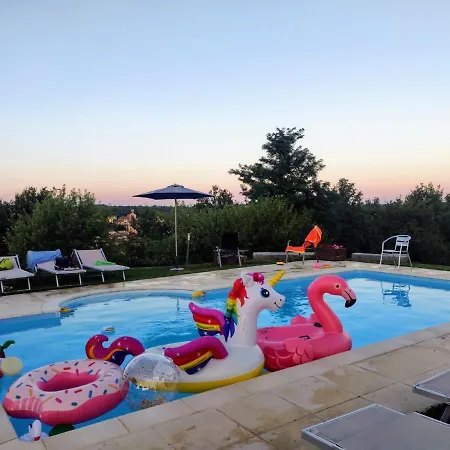 Confinedeisanti 3*